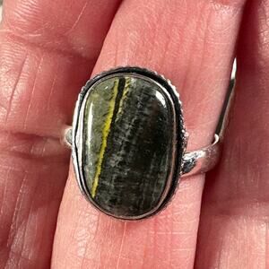 💕 Bumblebee gemstone silver plated ring hand made adjustable